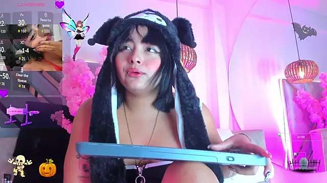 KimVelezz online show from November 5, 7:08 pm