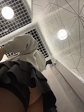 Chloe  Moon online show from April 24, 2:42 pm