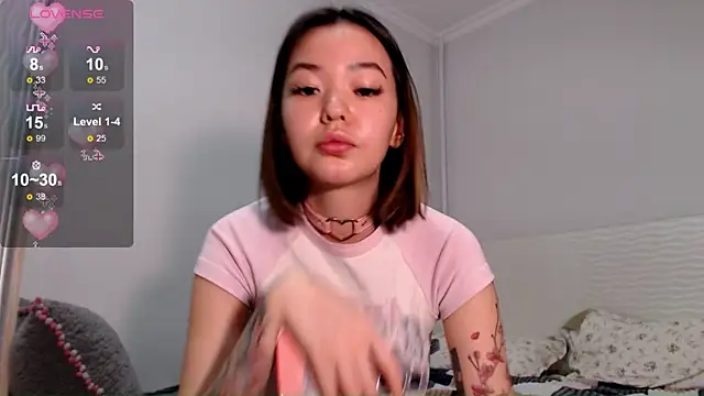 osaka nia online show from October 29, 11:14 am