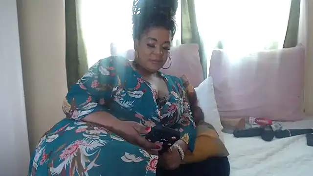 Foxybrownxx1 online show from March 31, 10:15 am