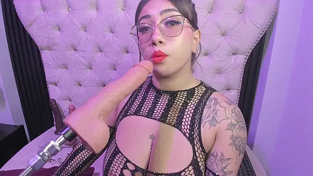 Sexy cristall  online show from March 10, 8:57 pm