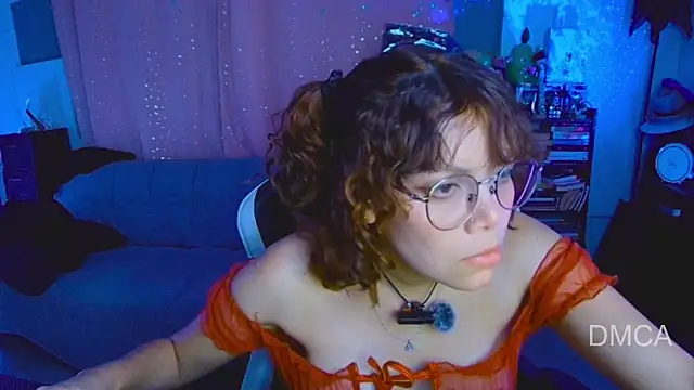 Drea Foox online show from May 1, 3:21 am