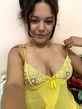 BranquinhaRj177 online show from December 5, 3:39 am