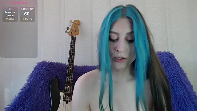 Snapshot of alicefromwl chatting on September 13, 11:51 am alicefromwl online show from September 13, 11:51 am