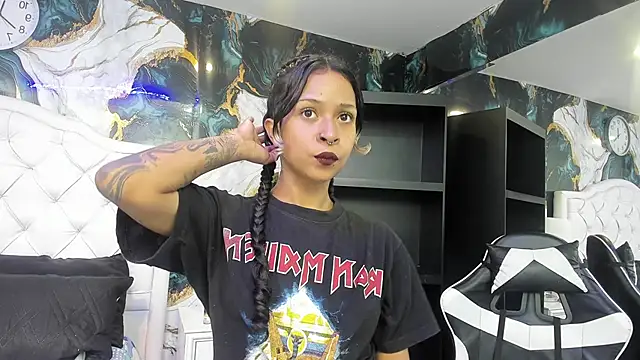 rave connor online show from November 3, 6:56 pm