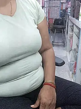 QueenHaryana online show from April 24, 1:03 pm