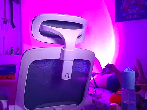 Snapshot of Sassa_69 chatting on October 24, 11:45 pm Sassa 69 online show from October 24, 11:45 pm