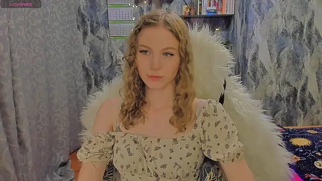 JuxxxsyBunx online show from September 29, 4:56 pm