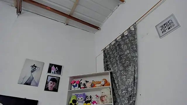 megan 100 online show from November 24, 5:59 pm