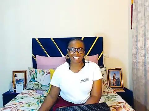 veronica1xxx online show from February 26, 12:53 am