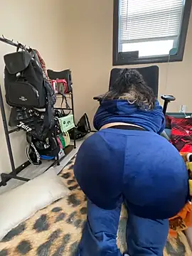 tillymarie34 online show from March 11, 5:59 pm