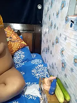 tina8th online show from October 12, 5:15 pm