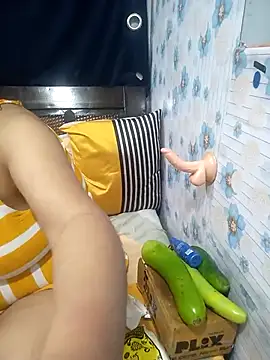 tina8th online show from September 12, 5:53 pm