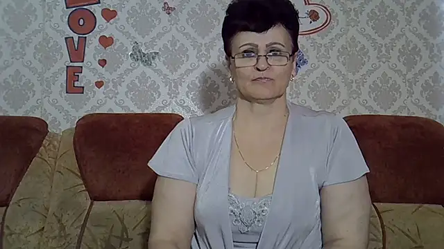 PaulaGolden online show from October 19, 10:17 am