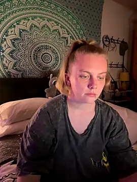 VixenMistressAli online show from November 24, 8:33 pm