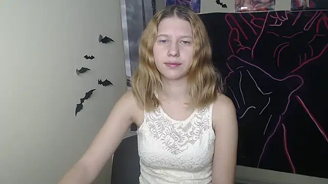 StellaCRL online show from November 18, 7:31 am