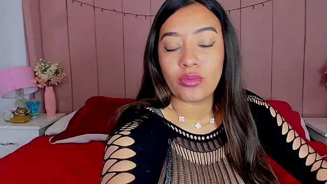 MollyBigBoobs12 online show from November 18, 8:32 pm