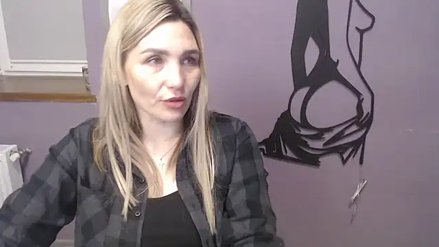  sexy lady online show from February 9, 1:13 pm