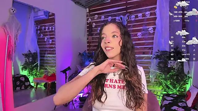 Sapphire Venuss online show from October 17, 3:10 am