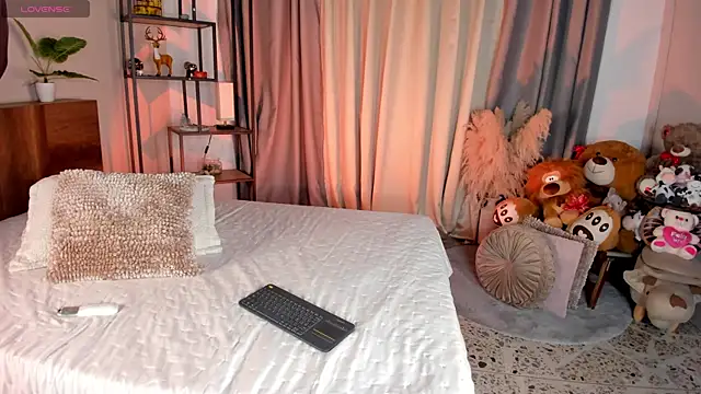 amber maxwell online show from May 29, 9:02 pm