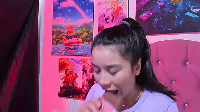 teffy lee online show from July 12, 8:53 pm