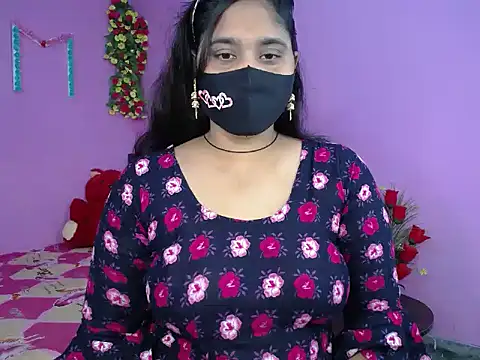 Hot Maleka online show from February 6, 4:32 pm