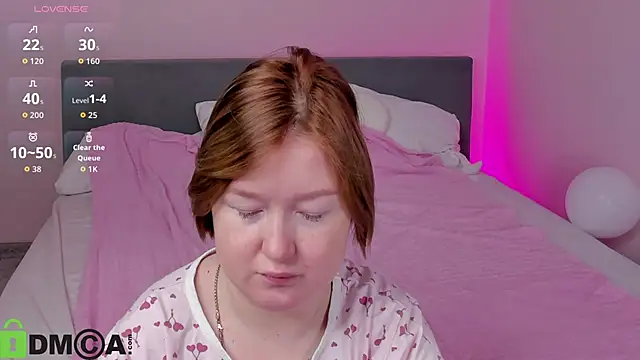 Sara Robinson online show from November 15, 3:07 am