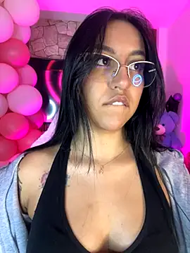 Tamara Roberts1 online show from October 2, 1:10 am