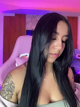 Tamara Roberts1 online show from March 25, 1:33 am