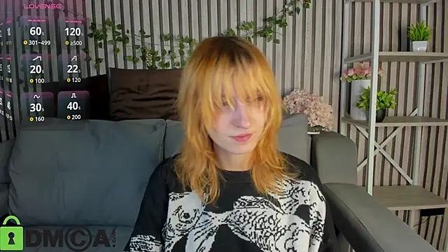 Little Chips online show from February 4, 5:27 pm