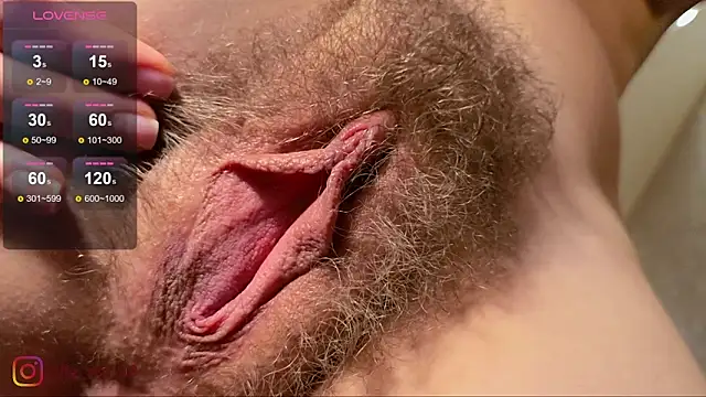 lolly red  online show from February 27, 9:03 pm