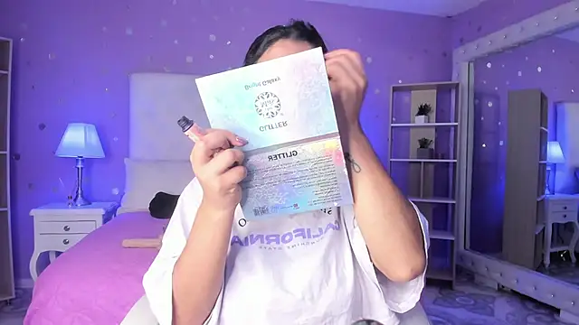 scarlette 15  online show from September 25, 3:27 am