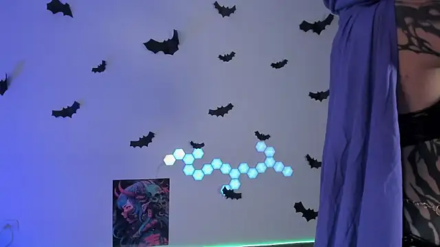 cyberzoe online show from October 20, 4:32 pm