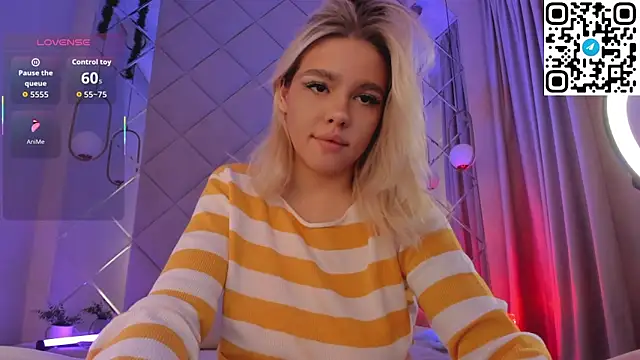 Anna Robinson online show from February 3, 3:59 am