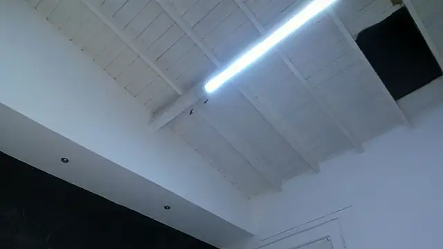 AbigailWilliams  online show from October 13, 11:13 am