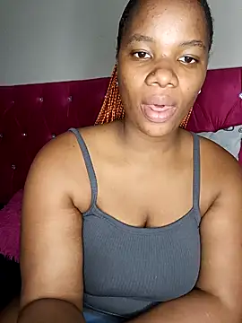 Snapshot of SexyDollarGal chatting on October 20, 8:01 pm SexyDollarGal online show from October 20, 8:01 pm