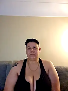 DevilDahm online show from May 2, 2:26 am