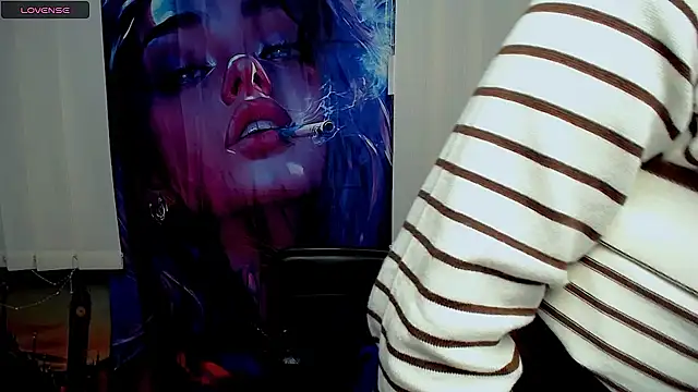 AliceSexyyy  online show from December 15, 11:59 am