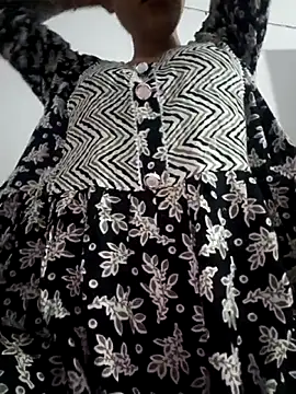 Nandundi online show from October 7, 7:18 pm