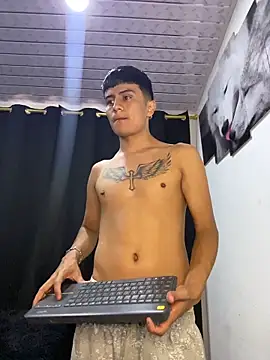 Fernandoo Oficial online show from June 3, 2:33 pm