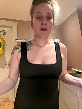 Hr Fru Olsen online show from November 10, 10:16 pm