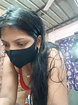 queensenorita online show from November 6, 6:30 am