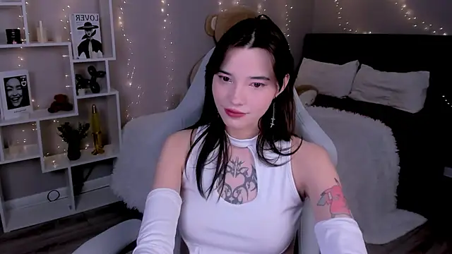 as1an girlfriend online show from February 6, 7:34 am