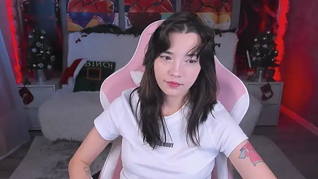 as1an girlfriend online show from January 15, 6:52 am