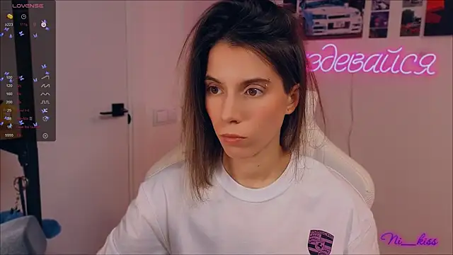  ni kiss online show from September 23, 6:50 pm