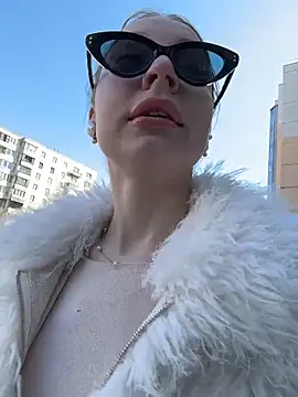 melissa grr online show from April 1, 10:38 am