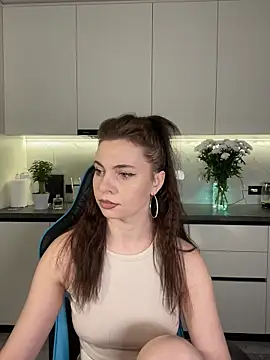 CurlyLara online show from November 30, 9:57 am