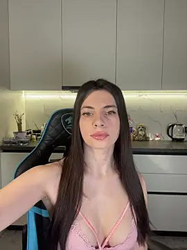 CurlyLara online show from March 6, 2:17 am