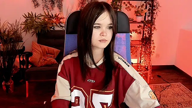 Elainebeness online show from November 29, 12:25 am