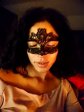 salomea r online show from November 20, 9:16 pm